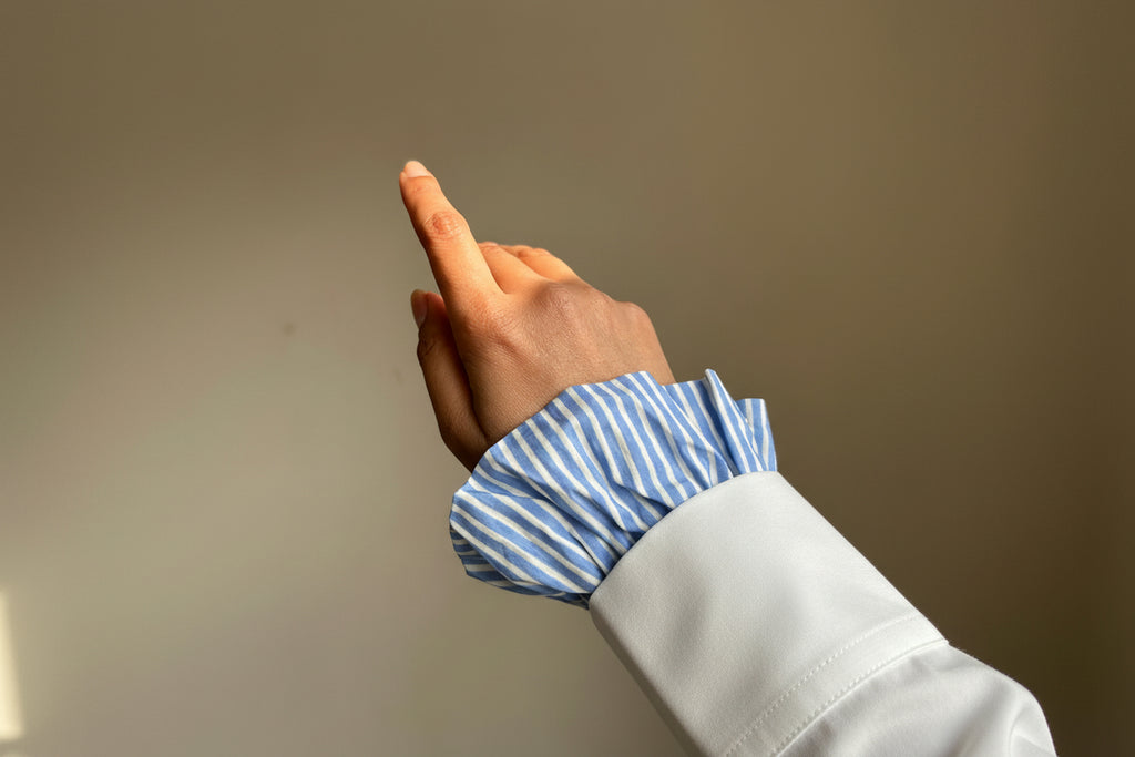 Blue Stripes Hand & Neck Cuff Set (1 Set)